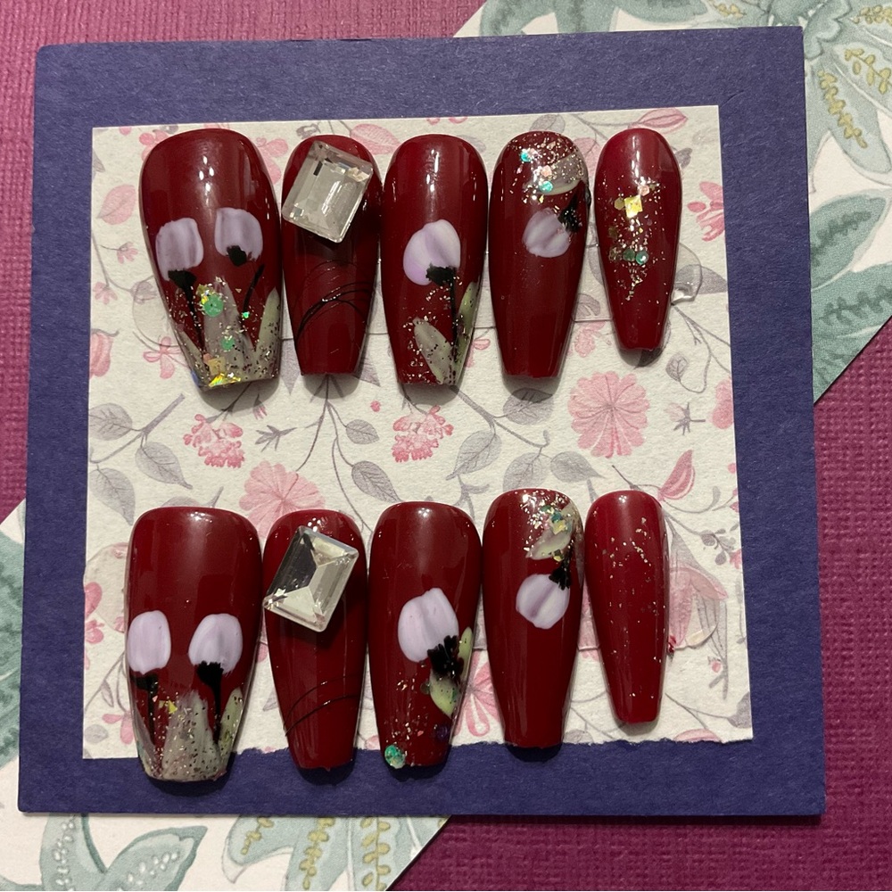 Elegant Red in “Purple Mystery Collection” Press-On Nails w/Tulip Design #073